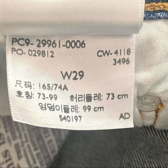 Levi's 501 Button Fly High Rise Cut Off Jean Shorts Size W 29 - Picture 2 of 9